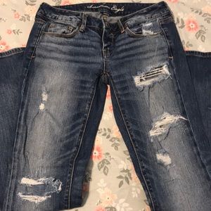 Destroyed American Eagle skinny jeans